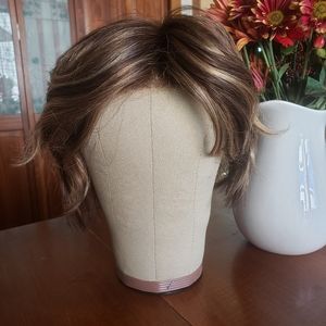 SOLD Preston by Estetica